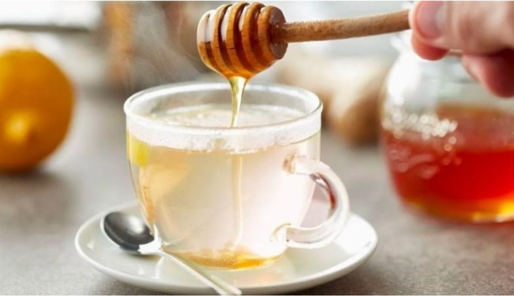 Mật ong giúp long đờm và tống đờm ra ngoài