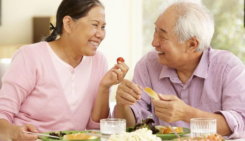 thuoc-nam-tri-tao-bon-cho-nguoi-gia