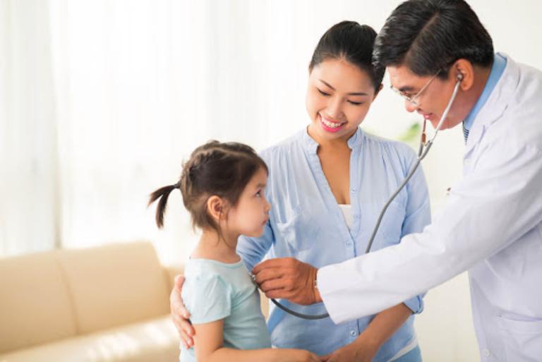 Tám mẹo dân gian chứng minh được để trị viêm phổi cho trẻ tại nhà