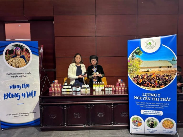 Lương y Nguyễn Thị Thái chữa u xơ